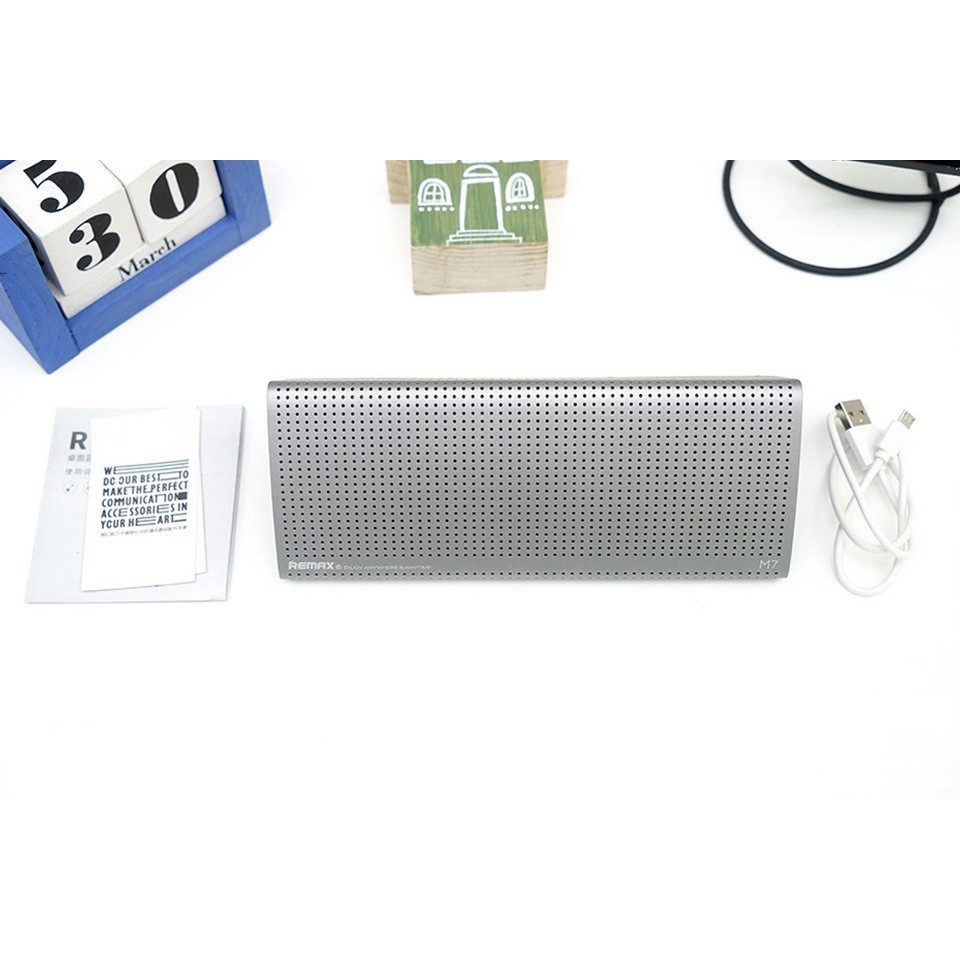 Loa Remax Bluetooth cao cấp RB-M7