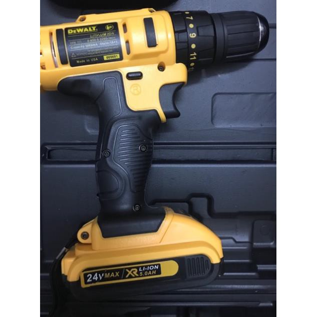 Máy khoan DEWALT 24v có búa