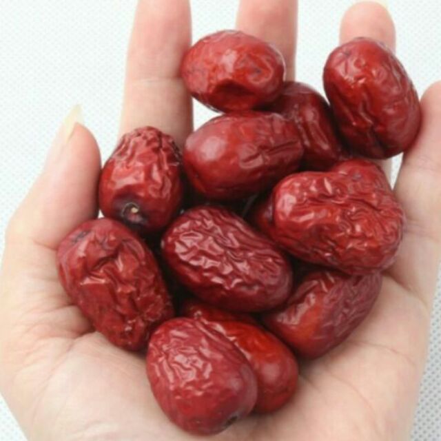 Táo đỏ