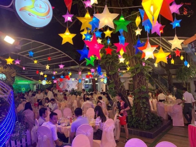 Ngôi Sao Nhựa Trang Trí