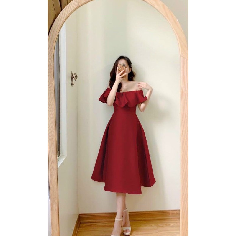 ĐẦM BẸT VAI BÈO NGỰC