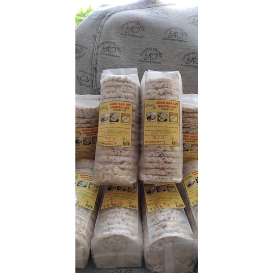 Bánh gạo lứt nguyên hạt Eatclean Food gồm 3 vị gạo lứt huyết rồng/tím than/gạo lứt yến mạch ăn kiêng (170g=17 bánh)