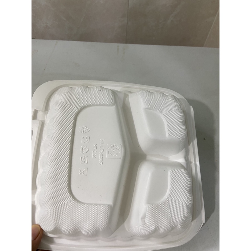 50 Hộp cơm 3 ngăn nắp liền màu trắng