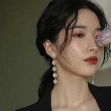 Khuyên Tai Tua Rua Dài Thời Trang 2022 Dành Cho Nữ