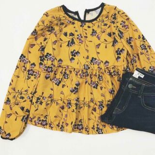 Áo peplum màu vàng