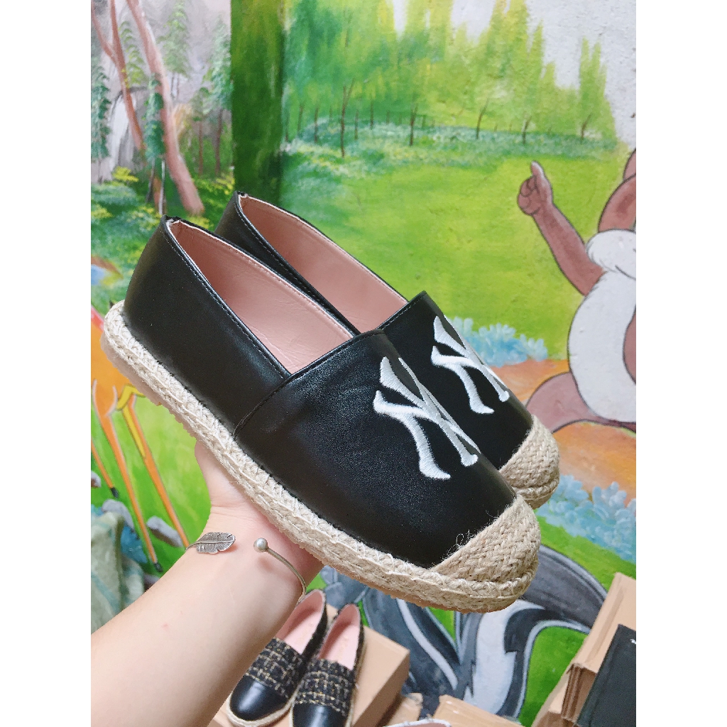 Giày Slip On Chất Da Đế Viền Cói Thêu Chữ (Fullbox - 887) | BigBuy360 - bigbuy360.vn