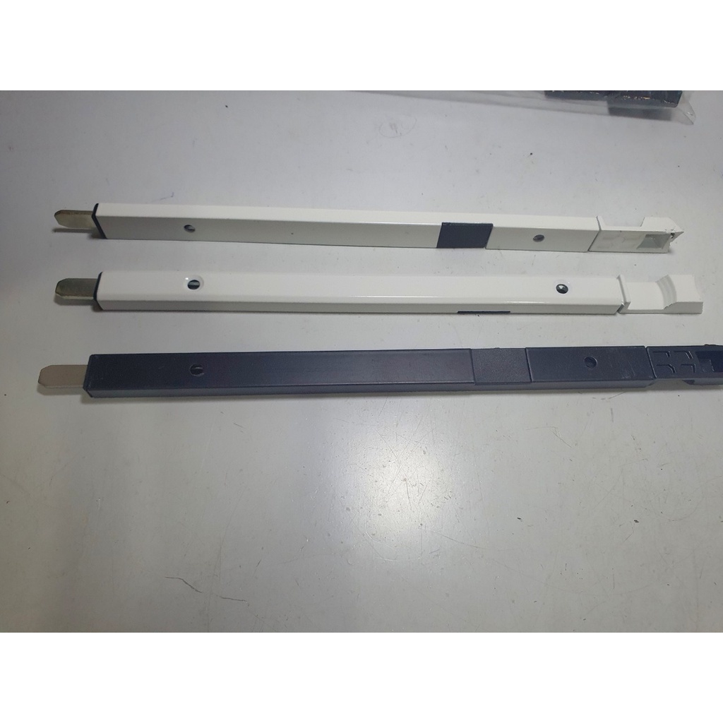 Thanh chốt rút cho cửa nhôm dài 50cm, chốt nhấn rút cho cửa nhôm hệ Xinfa