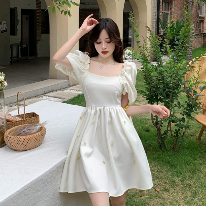 Váy nữ cổ vuông thiết kế tay phồng dáng xòe, Đầm thời trang công sở cao cấp dự tiệc sang trọng V113 | BigBuy360 - bigbuy360.vn