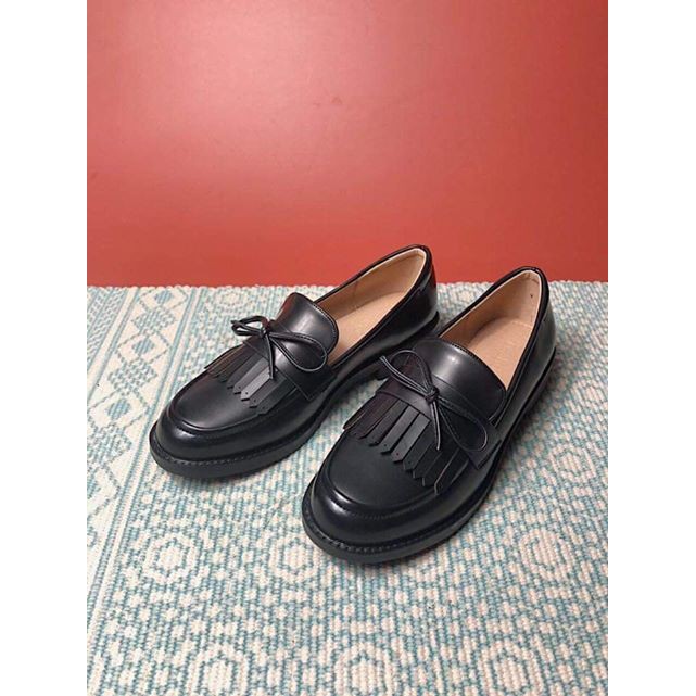 Mollis Loafers