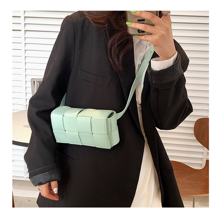 Túi Đeo Chéo Ngực Nhỏ Thiết Kế Nhiều Màu Sắc Thời Trang Chất Lượng Cao 2022 Dành Cho Bạn Nữ