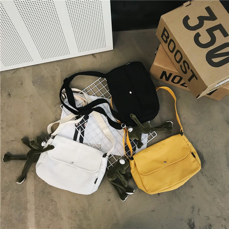 TÚI TOTE ĐEO CHÉO UNISEX NAM NỮ - VẢI DỆT CANVAS [ CÓ TÚI CON] MÀU BE - ĐEN - PHONG CÁCH ULZZANG | BigBuy360 - bigbuy360.vn