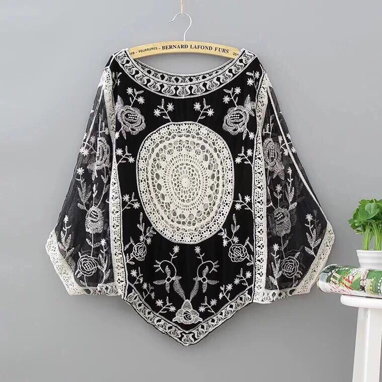 Áo ren tiểu thư tay cánh dơi