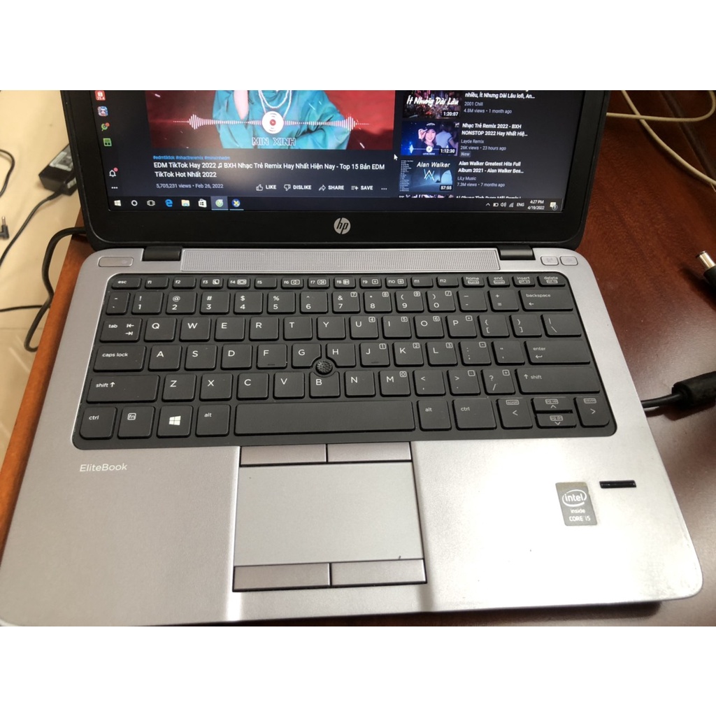 Laptop HP cũ Core i5 ram 8G mỏng nhẹ chuyên văn phòng học tập