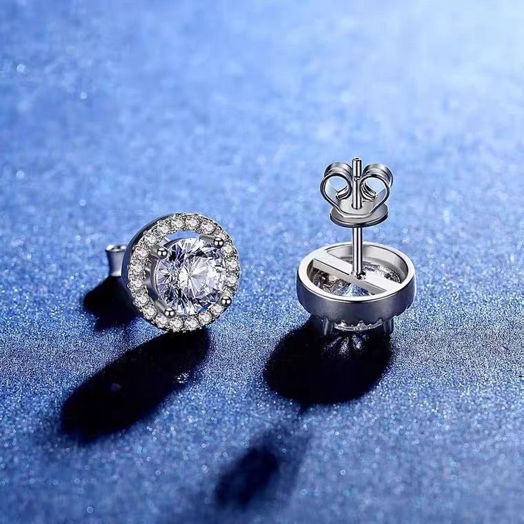 khuyên tai bạc cecy đính kim cương MOISSANITE trong vòng tròn nạm đá mang lại sự trẻ trung, thanh lịch cho nữ