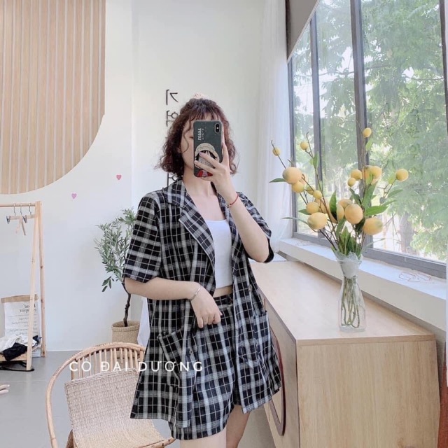 Sét vest kẻ hot hit