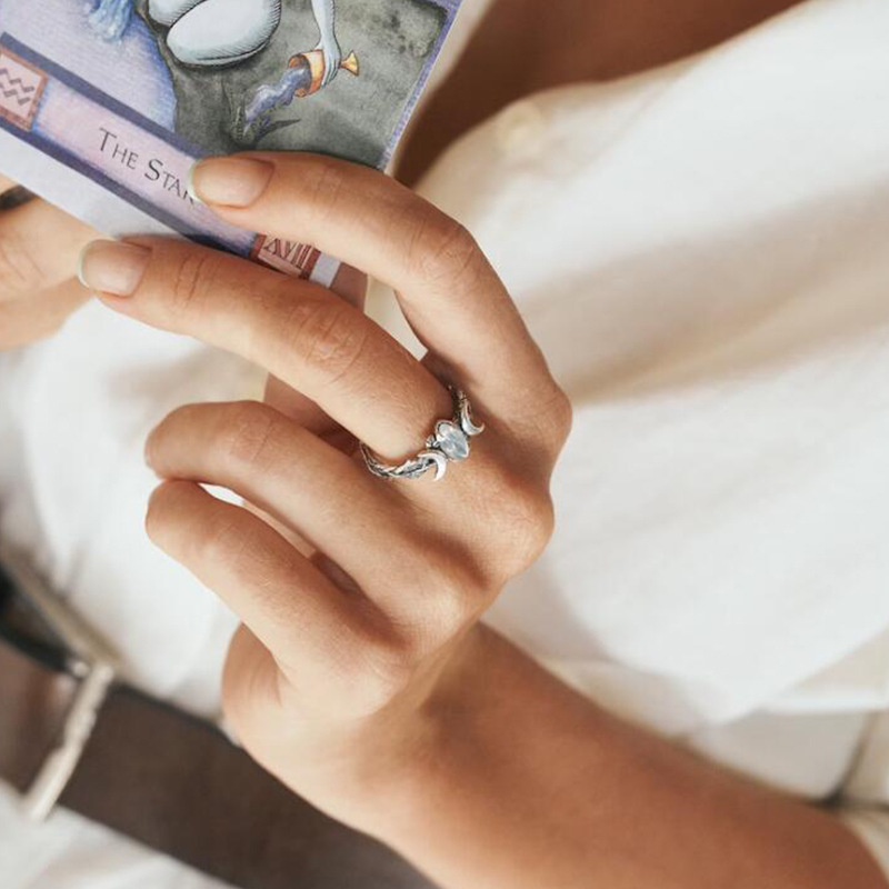 Nhẫn đeo tay kim loại đính đá mặt trăng màu sắc cổ điển