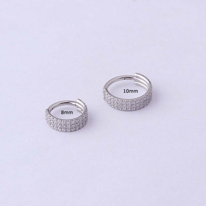 1 Khuyên Tai Thép Titan Ba Lớp Họa Tiết Vỏ Sò Đính Đá Zircon 16G