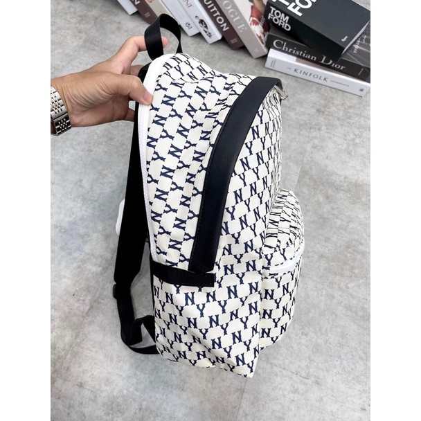 Balo Mlb size lớn màu trắng