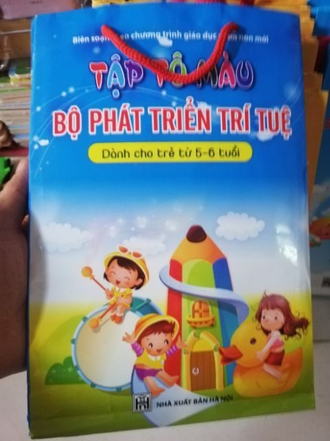 Bộ tập tô phát triển trí tuệ 8 chủ đề cho bé ( có video bên dưới) !!!