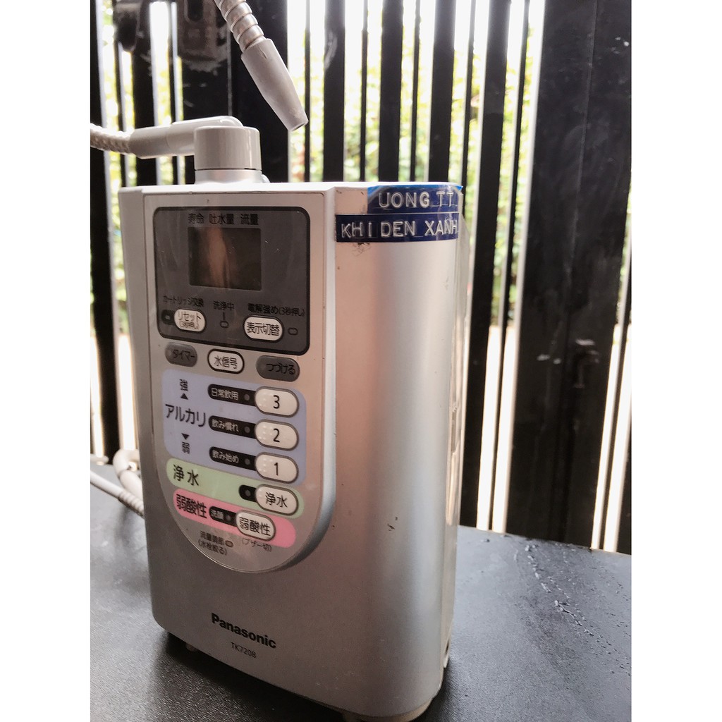 Máy lọc nước điện giải Panasonic TK7208