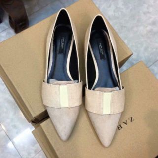 Bệt Zara mũi nhọn