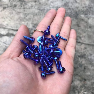 Ốc titan 4li15 (m4x15) xoắn - dàn áo Honda