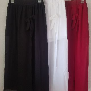 Chân váy maxi xẻ tà