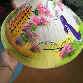 Nón huế vẽ sơn dầu 320k/ 5 chiếc