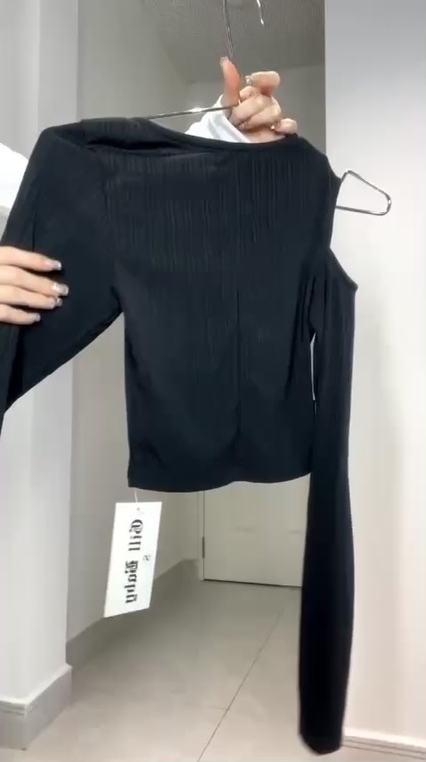 GILL BABY | Áo croptop cutout khuy cài độc đáo trendy đi chơi đi cafe sống ảo (OBSESS TOP) | BigBuy360 - bigbuy360.vn