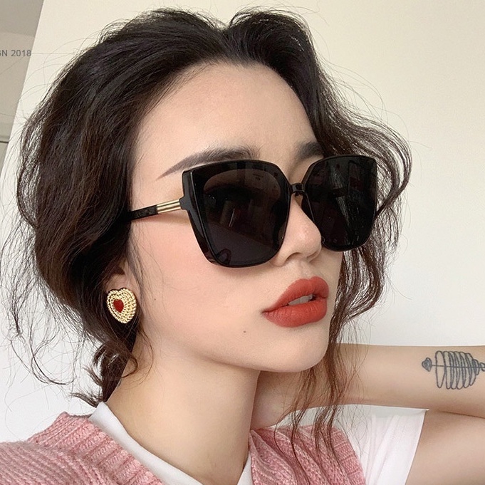 COD】Kính Mát Sành Điệu Thời Trang Mắt Mèo Chống Tia Uv Phong Cách Hàn Quốc Cho Nữ phân cực phong