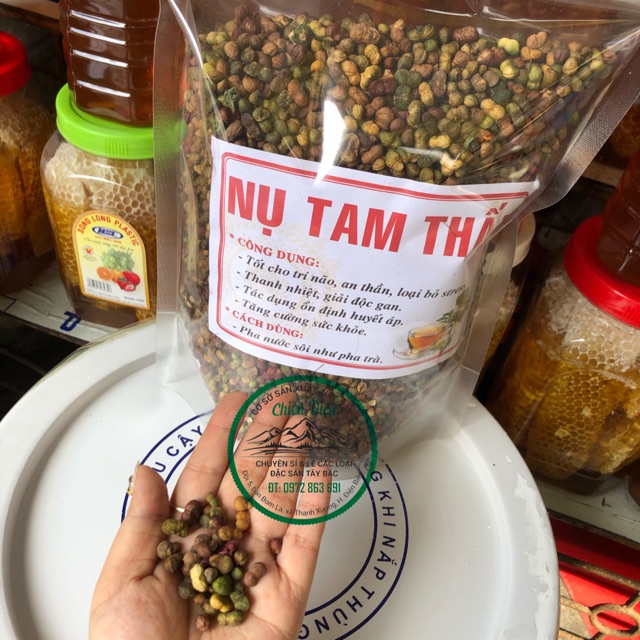 NỤ TAM THẤT