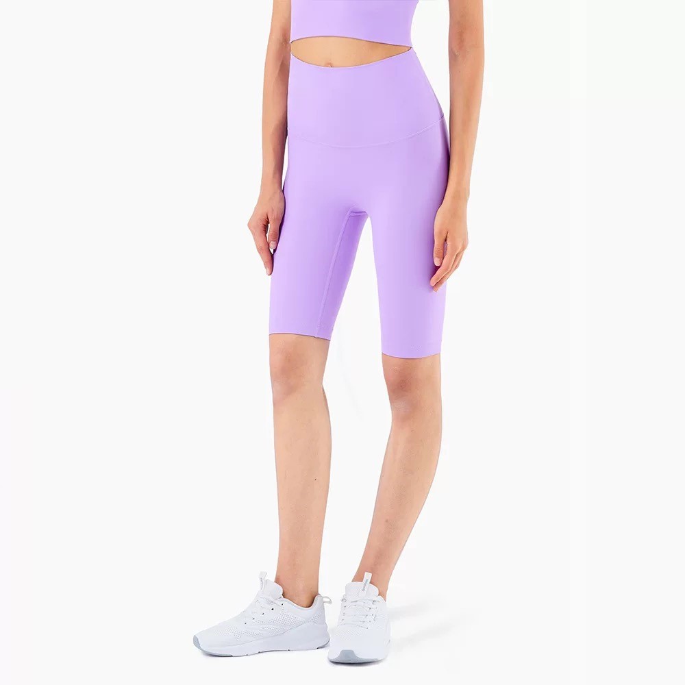 Quần Short Lưng Cao Cho Nữ Mặc Khi Tập Thể Thao