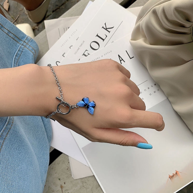 Vòng tay thiết kế hình bướm xinh xắn phong cách Hàn Quốc