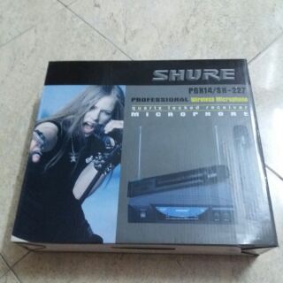 Micro không dây SHURE SM-227