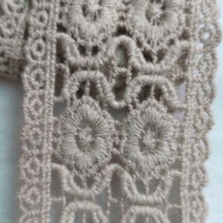 Ren chỉ màu cà phê sữa size 3cm va 4.5cm (dây 2m/10k)