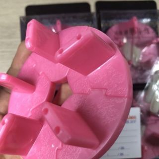 Đế đỡ móng tập vẽ,tập sơn gel(bộ5miếngghép)