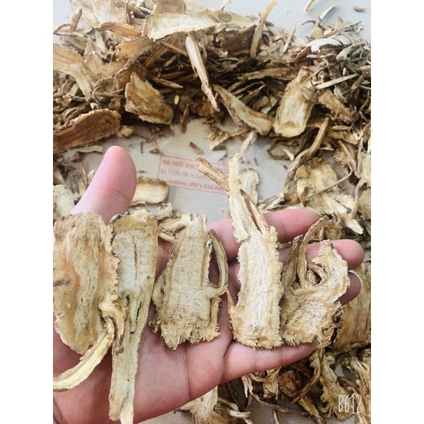 Đương quy - Quy lát 100g - nhà thuốc chấn hưng long