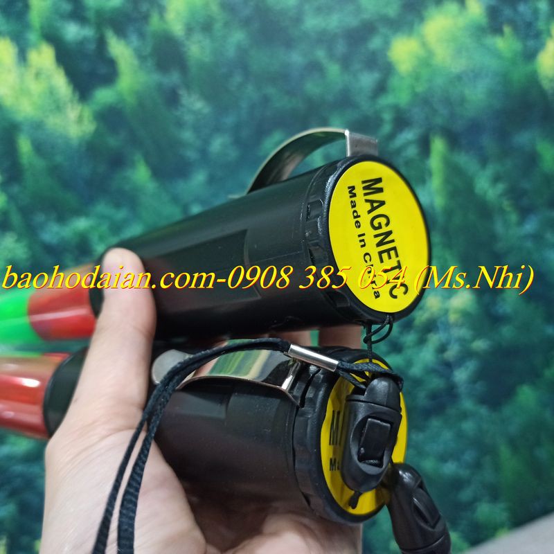 Đèn Gậy Chỉ Huy Giao Thông Hai Màu xanh dương- Đỏ (26cm) -Hình thật