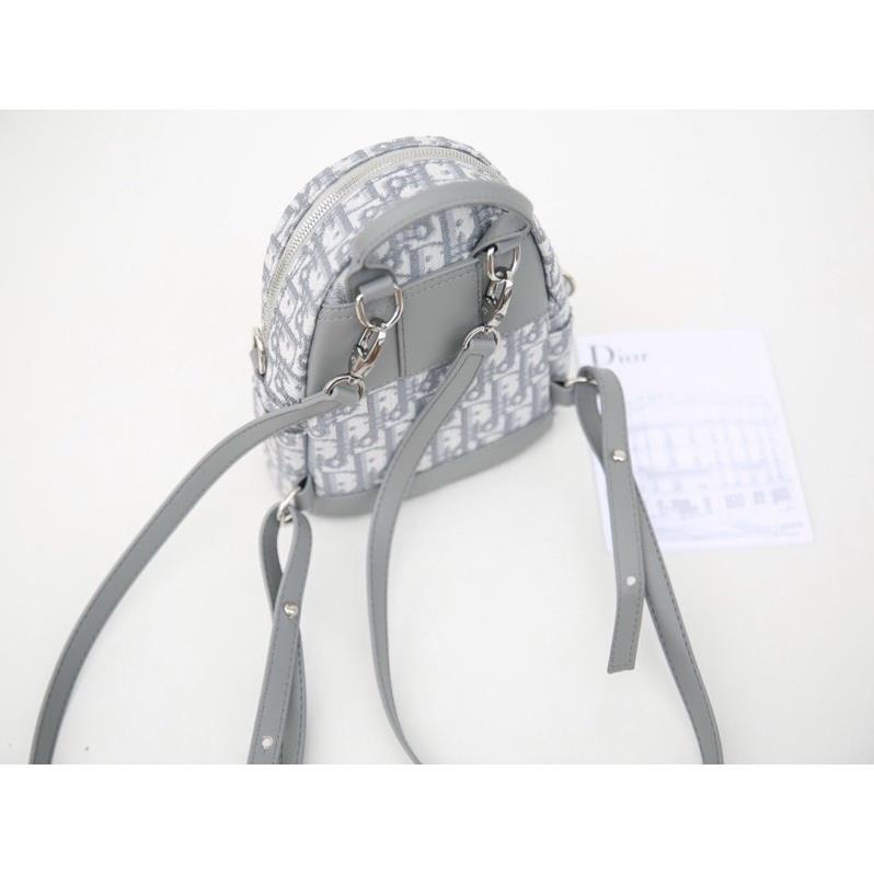 ❌ Balo Dior mini