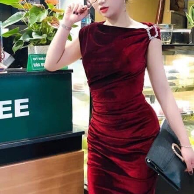 Nhung đỏ ( Minh hạnh