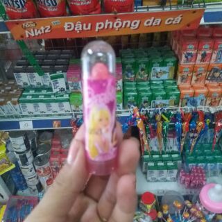 Kẹo mút son môi