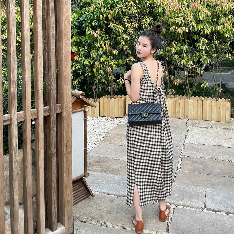 Đầm Dây Rút Xẻ Tà Không Tay Họa Tiết Sọc Caro Phong Cách Hàn Quốc Thời Trang