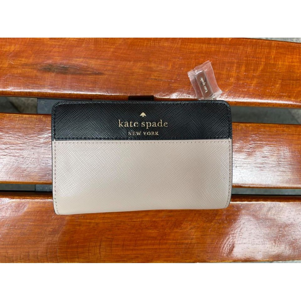 Ví Kate Spade