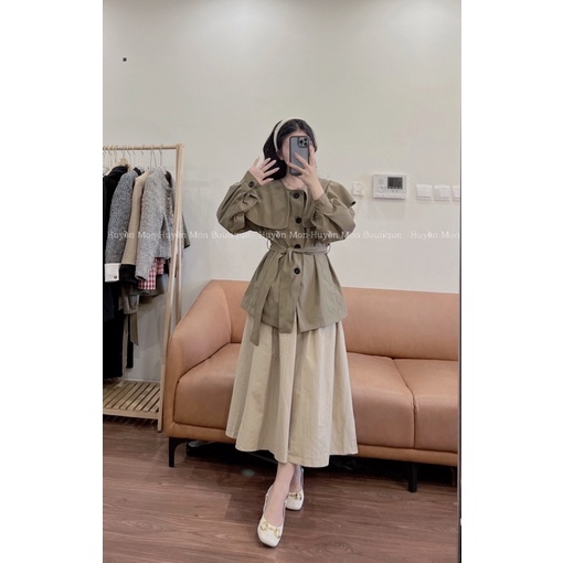 Áo Mangto cổ quạt