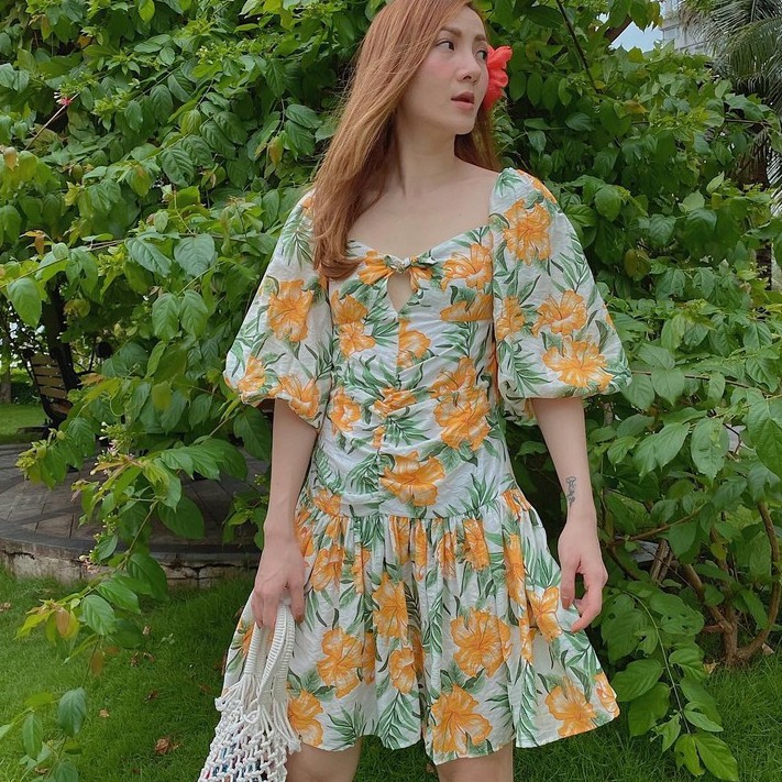 Đầm hoa vàng ngắn tay phồng SY STORE