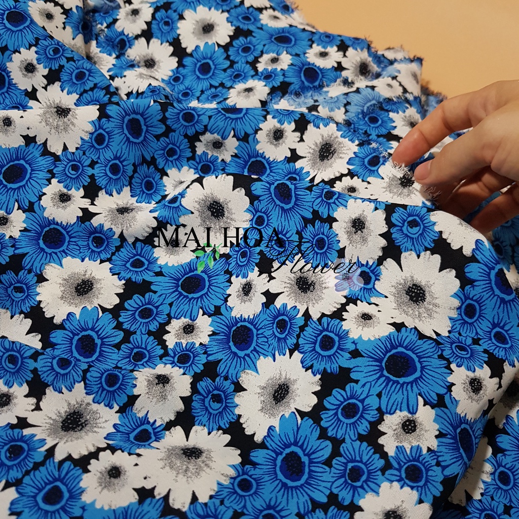Vải hoa cúc xanh chất vải đũi mát mềm dùng may đồ, 100x150cm Maihoaflower