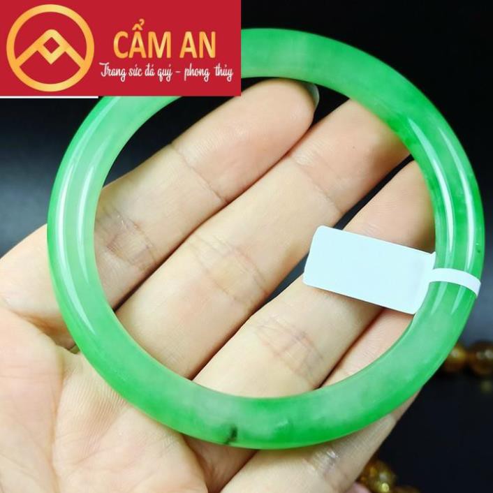 Lắc Tay Phong Thuỷ Jadeit Tự Nhiên – Mang Lại May Mắn, Tài Lộc, Tình Duyên