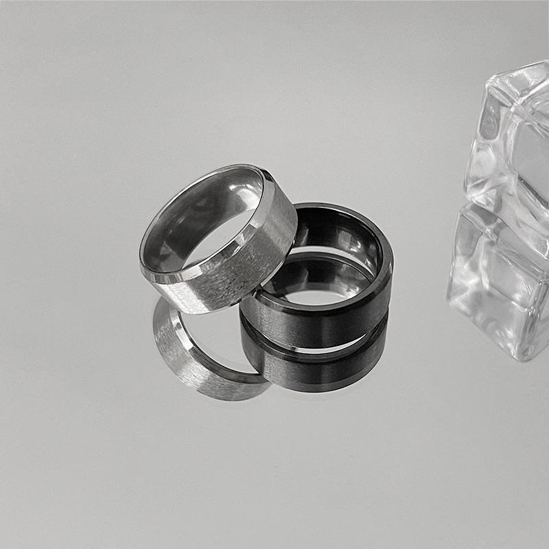 Nhẫn Thép Titan Trơn Hình Tròn Thời Trang Dành Cho Nam Nữ