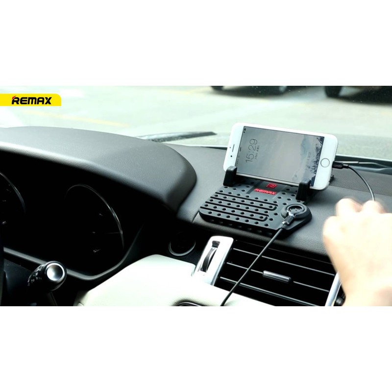 Giá đỡ điện thoại kiêm sạc trên ô tô Remax RC-FC1 - Phụ Kiện Chi Hà