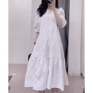 Váy đuôi cá thêu trắng